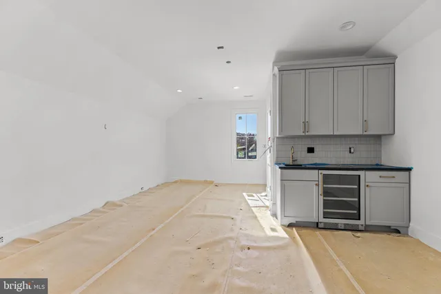 $3,249,000 | 629 North Lincoln Street, Arlington, VA 22201