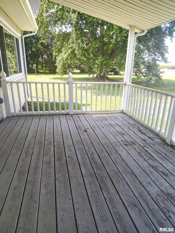 $105,900 | 21035 North 300th Road, Vermont, IL 61484