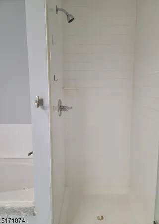 $3,600 | 10 Lower Notch Road, Unit 2, Woodland Park, NJ 07424