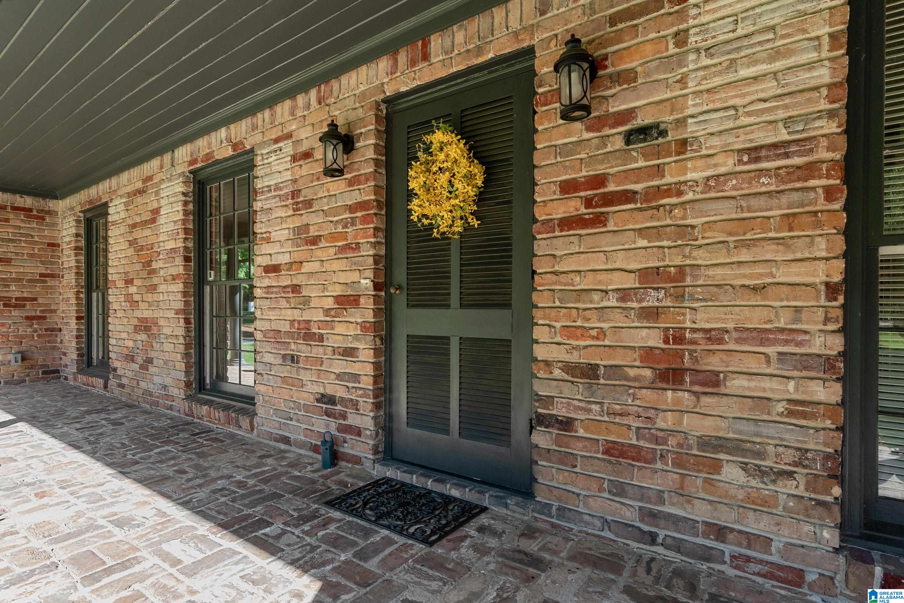 2768 Cherokee Road Mountain Brook, AL 35216 - Photo 8 of 37 Gallery Image 8