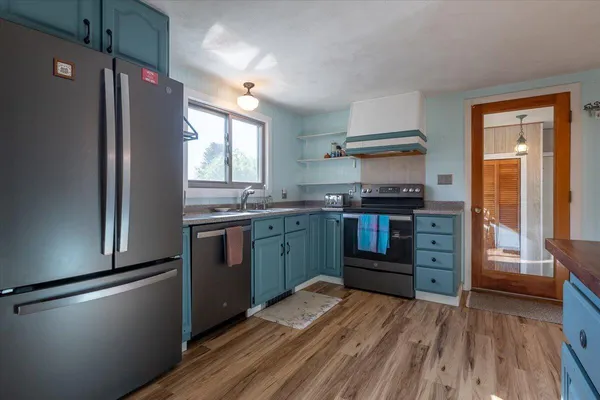 $459,000 | 11 Sunny Field Lane, Warren, ME 04864