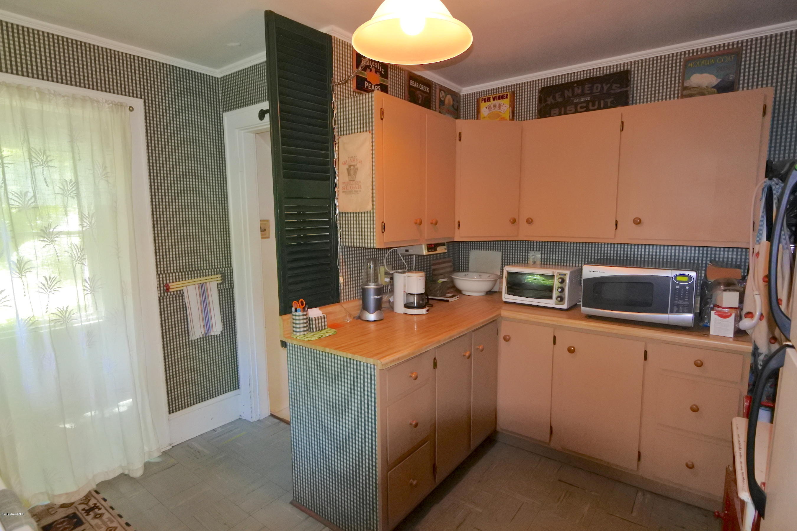 2609 State Road Richmond, MA 01254 - Photo 16 of 22