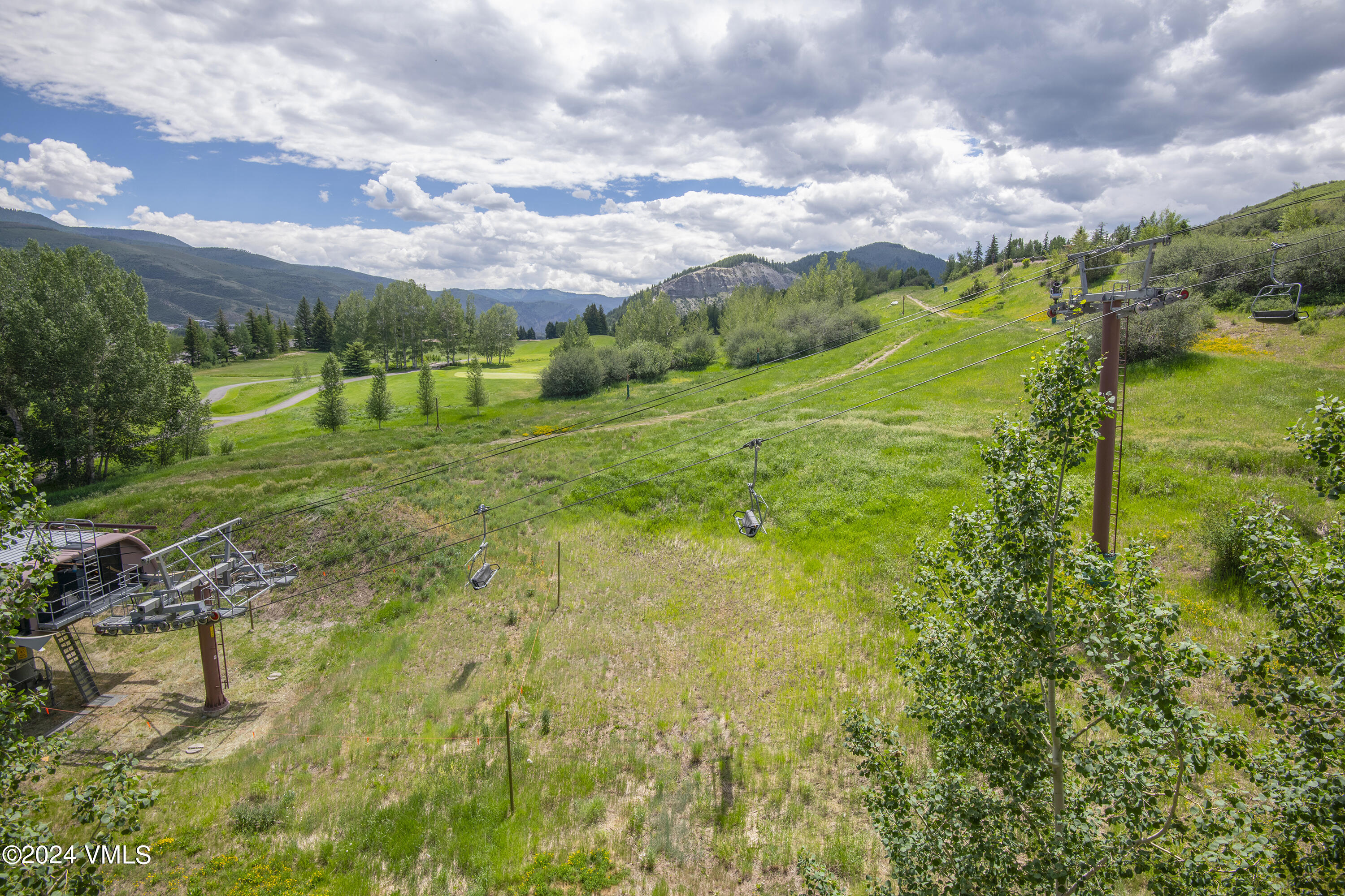 300 Prater Road, Unit B402 Avon, CO 81620 - Photo 12 of 38 BC-Landing-B-402-MLS_30