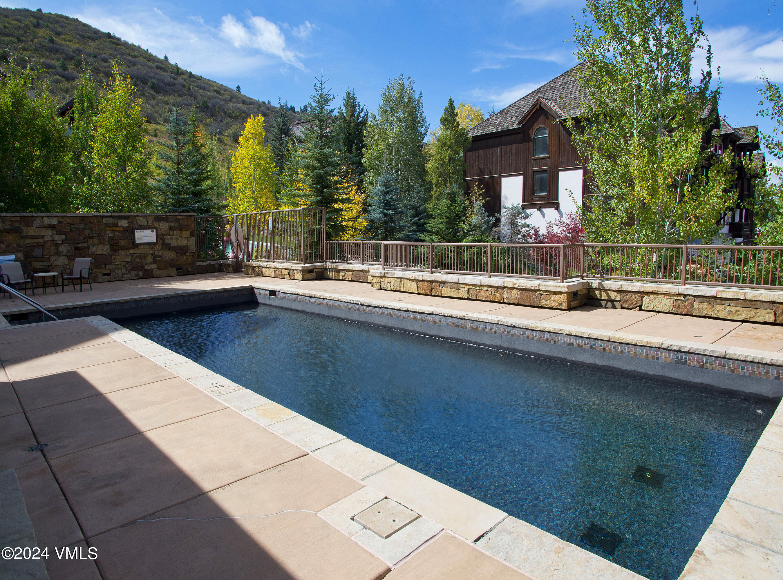 300 Prater Road, Unit B402 Avon, CO 81620 - Photo 31 of 38 BC-Landing-B-402-MLS_35