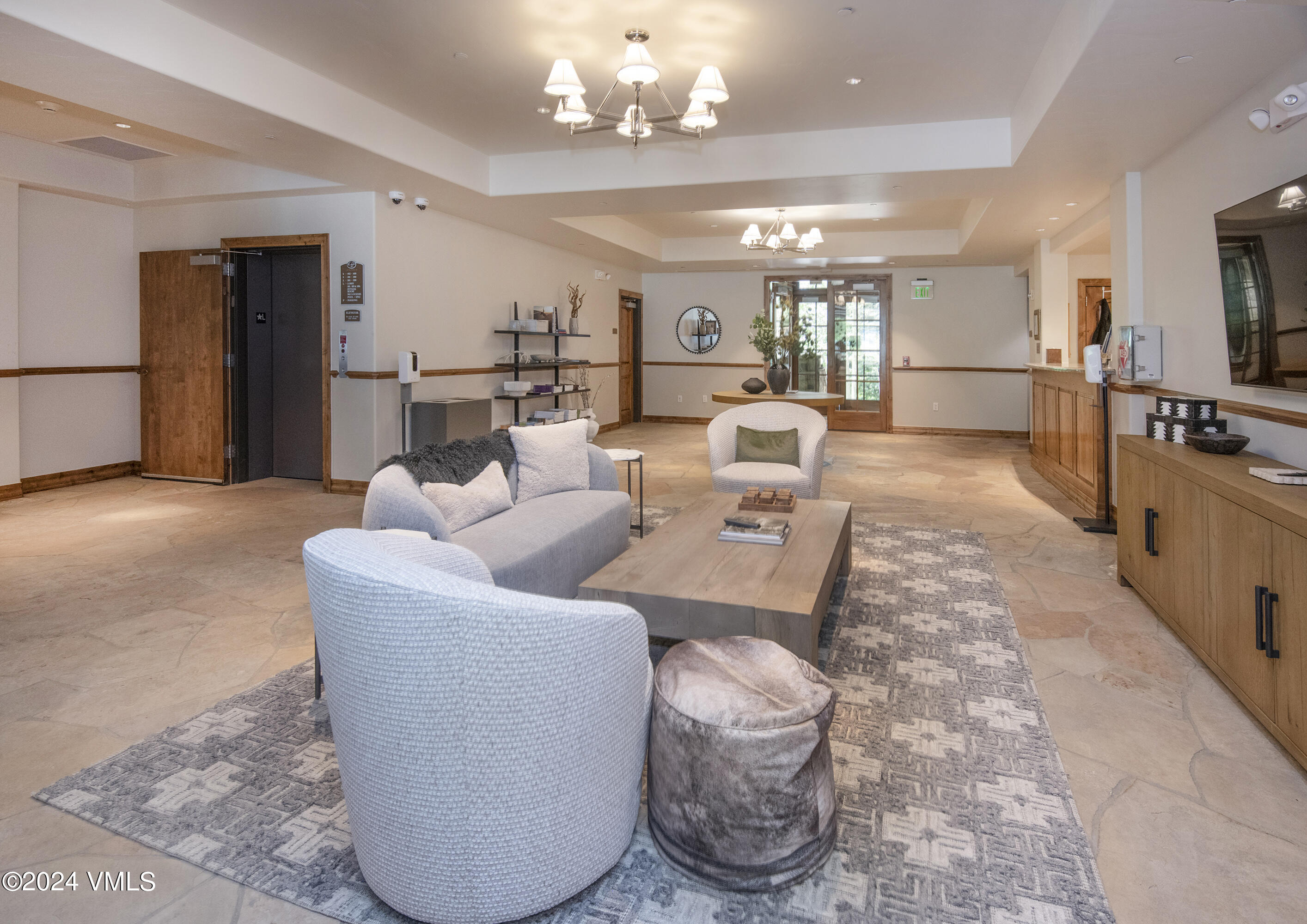 300 Prater Road, Unit B402 Avon, CO 81620 - Photo 33 of 38 BC-Landing-B-402-MLS_37