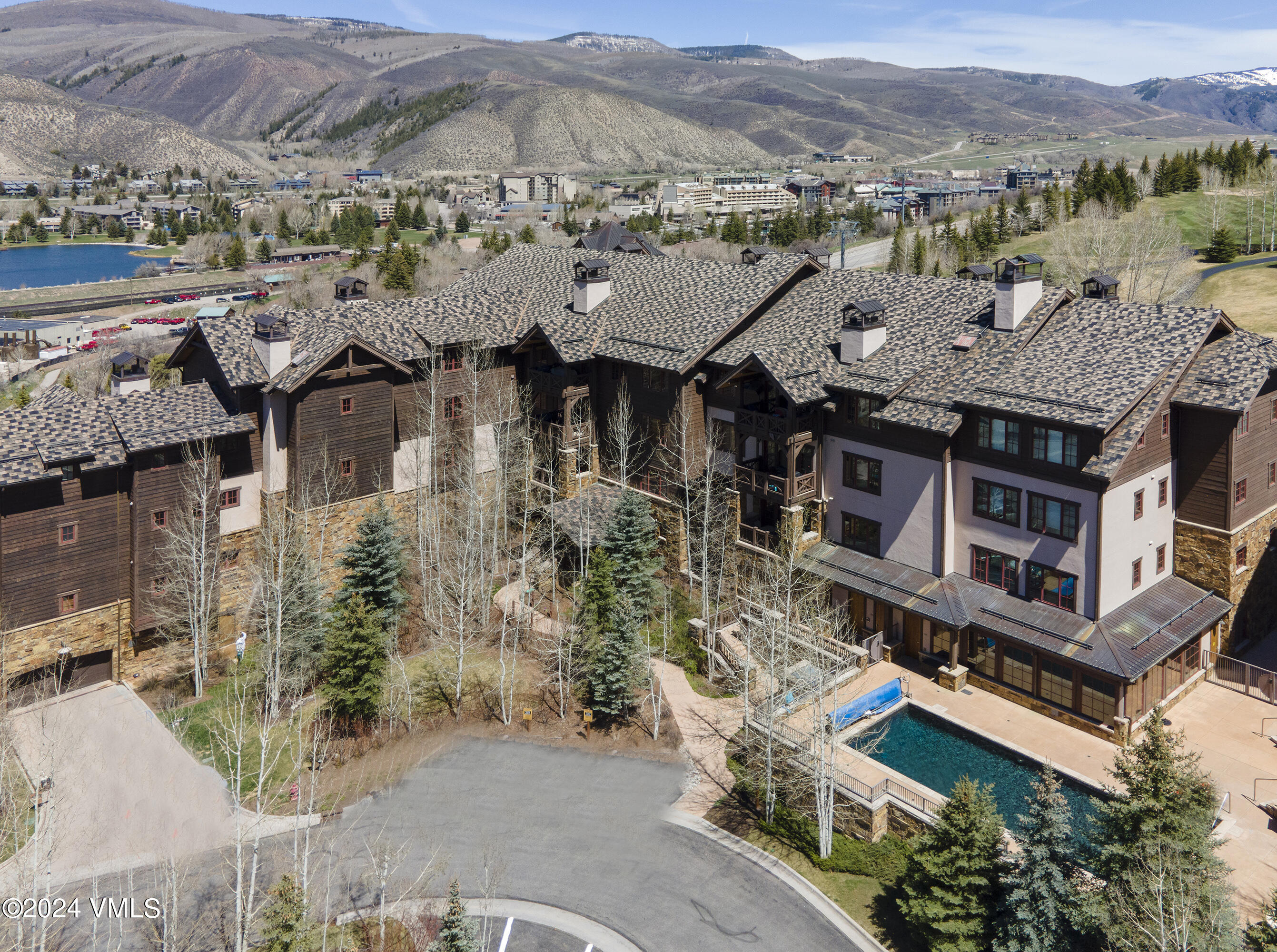 300 Prater Road, Unit B402 Avon, CO 81620 - Photo 36 of 38 BC-Landing-B-402-MLS_40