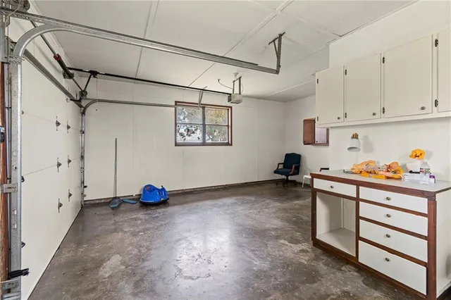 $429,900 | 10451 Miners Trail Road, Higginsville, MO 64037