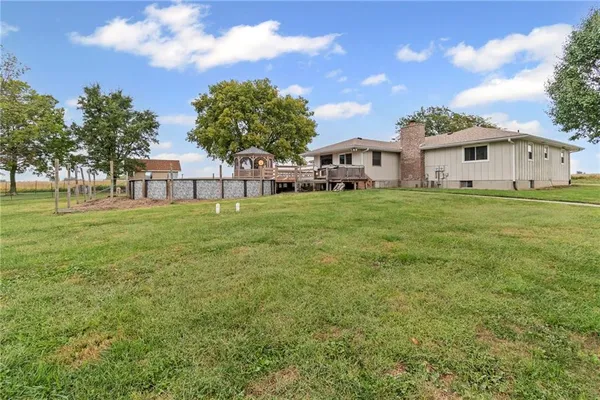 $399,500 | 10451 Miners Trail Road, Higginsville, MO 64037