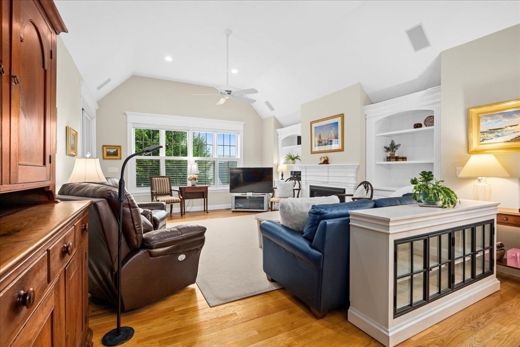 33 Adams Farm Road, Unit 9B Shrewsbury, MA 01545 - Photo 10 of 39 Gallery Image 10