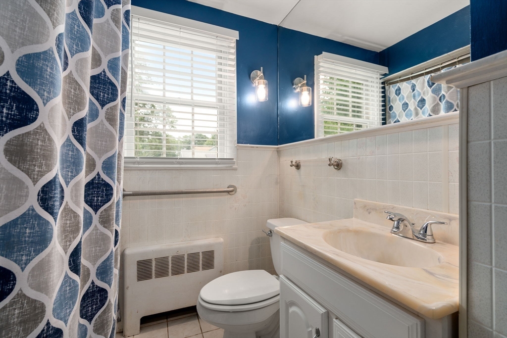 25 Wilson Street Beverly, MA 01915 - Photo 22 of 30