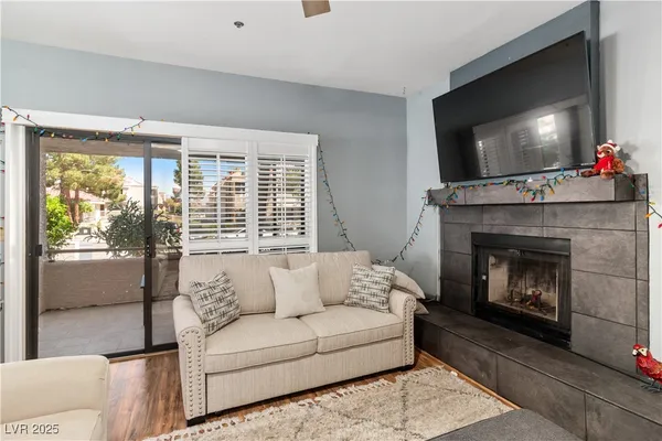 $274,000 | 3819 Desert Marina Drive, Unit 205, Laughlin, NV 89029