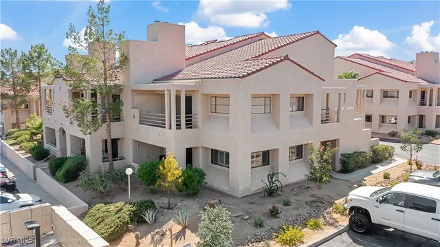 $299,000 | 3819 Desert Marina Drive, Unit 205, Laughlin, NV 89029