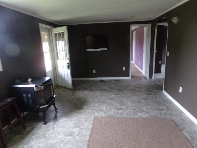 12329 Elm Road Lake Odessa, MI 48849 - Photo 4 of 15 12329 Elm Family room