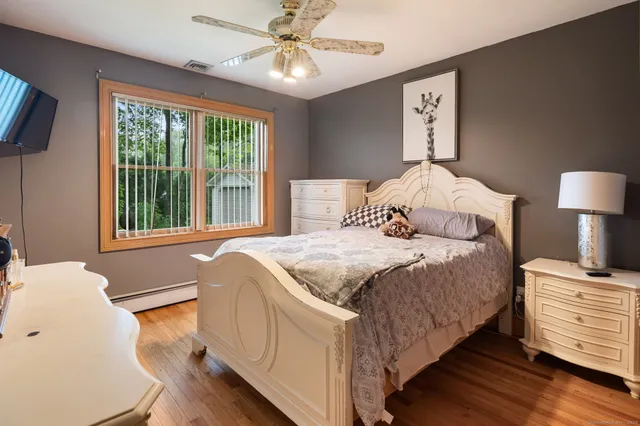 $699,900 | 4 Florence Drive, Prospect, CT 06712