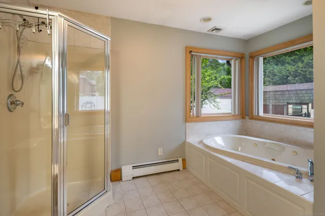 $699,900 | 4 Florence Drive, Prospect, CT 06712