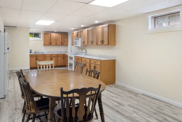 $699,900 | 4 Florence Drive, Prospect, CT 06712