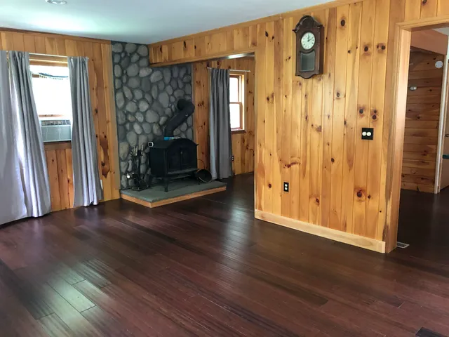 $341,000 | 600 Bog Road, Belvidere, VT 05442