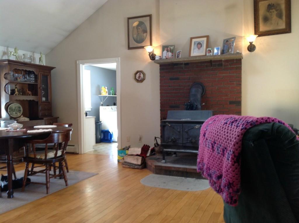 909 Meetinghouse Road Wells, ME 04090 - Photo 5 of 23 Photo