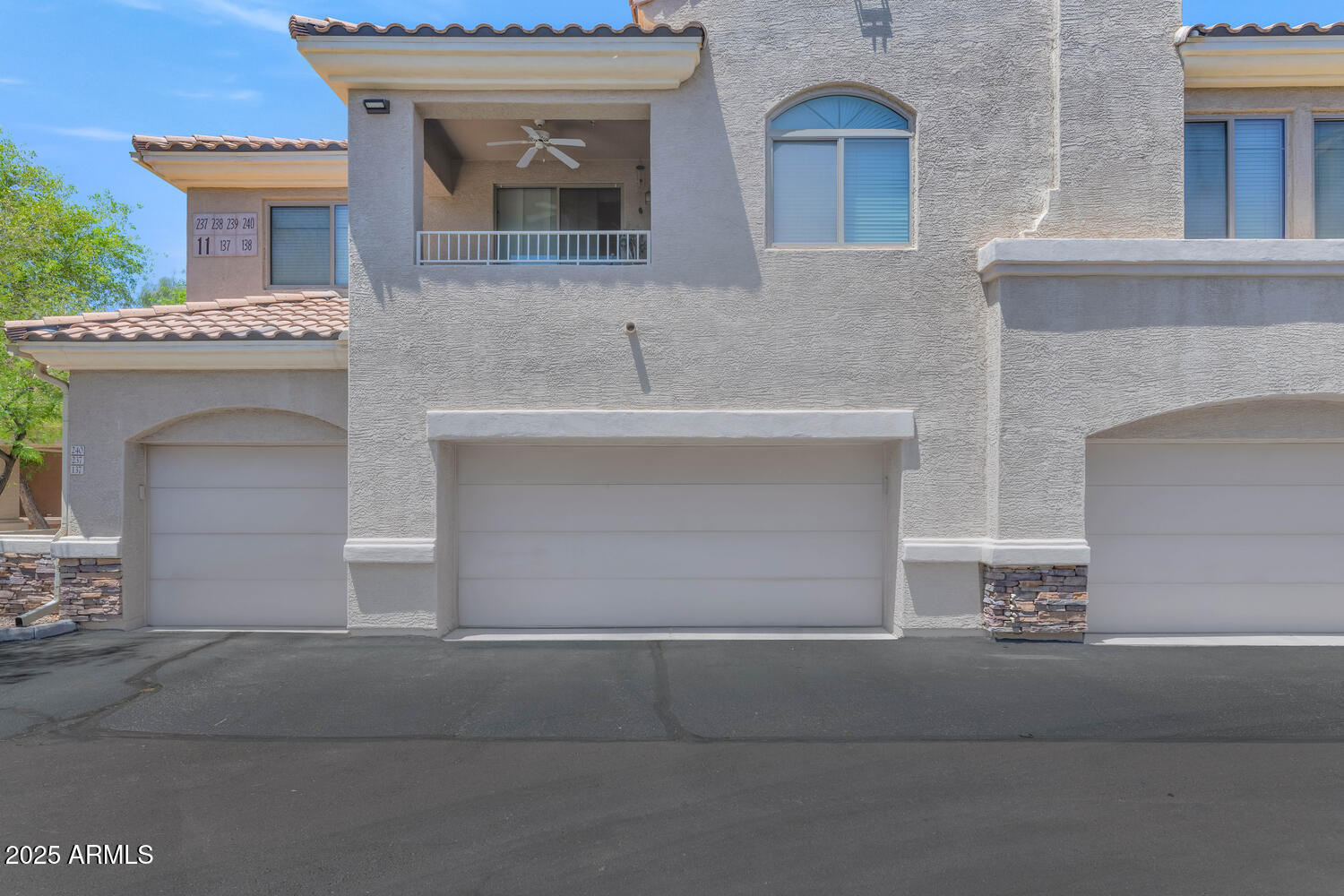 955 East Knox Road, Unit 137 Chandler, AZ 85225 - Photo 4 of 23 Two Car Direct Entry Garage