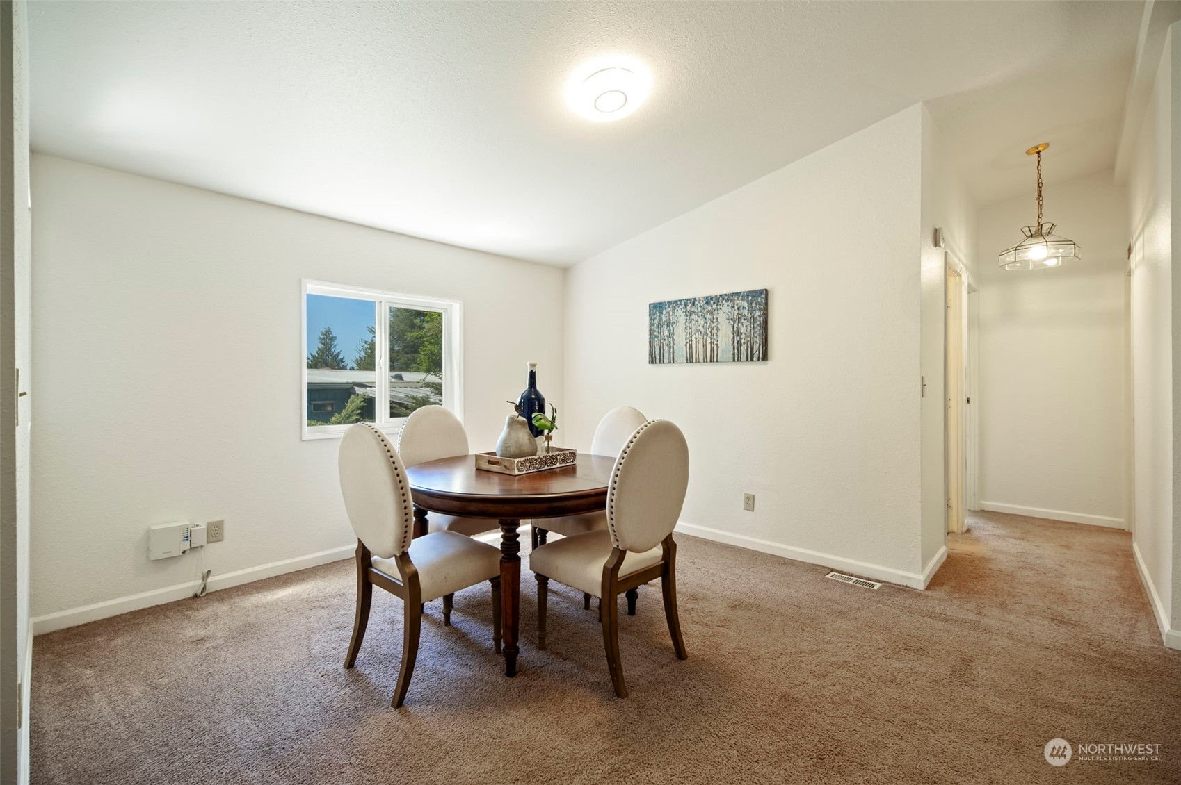 12701 Northeast 190th Street Bothell, WA 98011 - Photo 5 of 22 Gallery Image 5