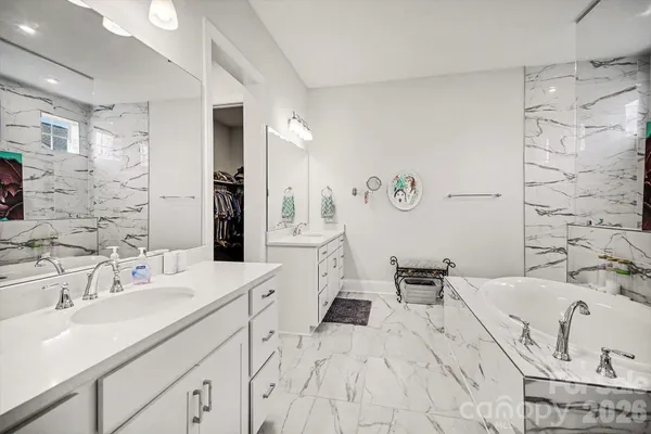 $1,195,000 | 223 Lanyard Lane, Belmont, NC 28012