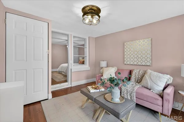 $275,000 | 4744 Bonita Avenue, St. Louis, MO 63116