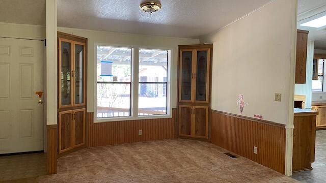 1740 Summit Loop Grants Pass, OR 97527 - Photo 10 of 39 DINING