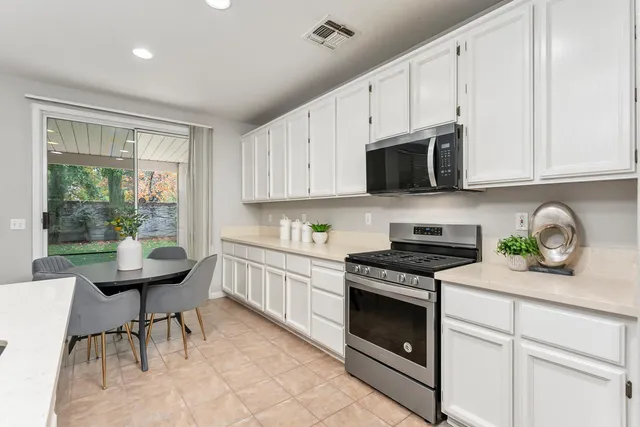 $635,000 | 8041 Ryan Taylor Way, Roseville, CA 95747