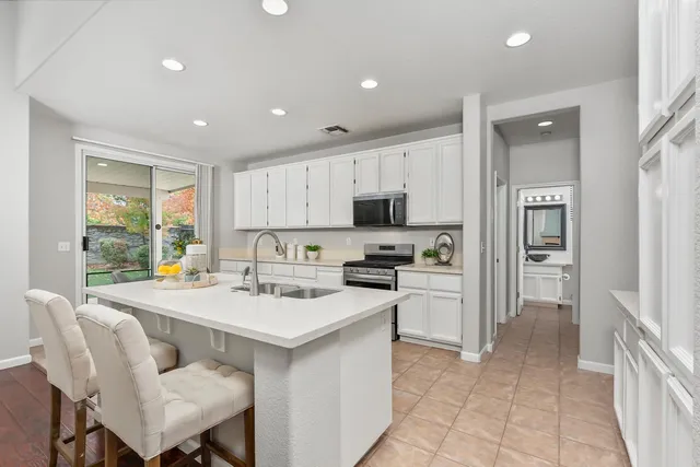 $635,000 | 8041 Ryan Taylor Way, Roseville, CA 95747