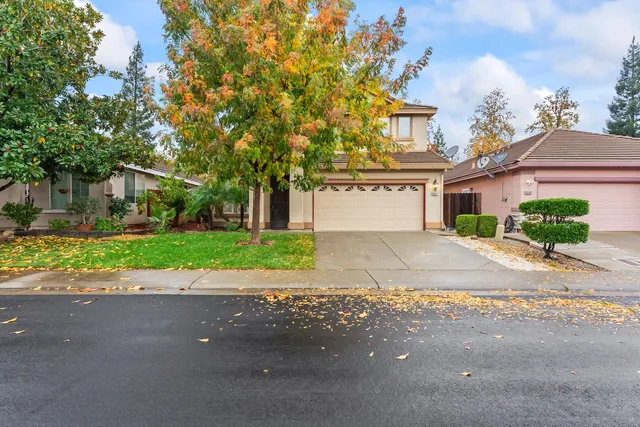 $635,000 | 8041 Ryan Taylor Way, Roseville, CA 95747