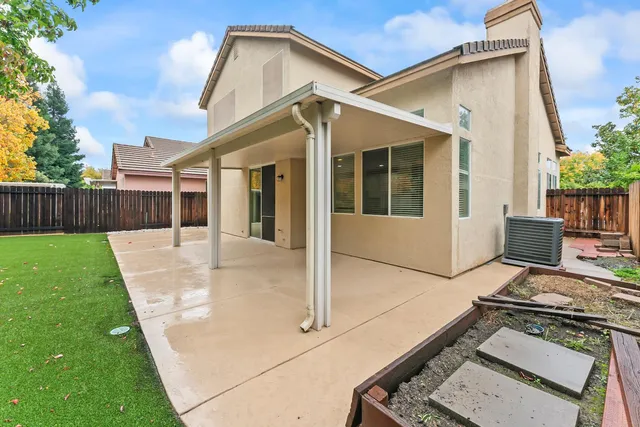 $635,000 | 8041 Ryan Taylor Way, Roseville, CA 95747