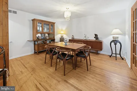 $725,000 | 510 Gatewood Road, Cherry Hill, NJ 08003