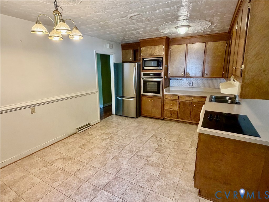 1619 F Street West Point, VA 23181 - Photo 18 of 27