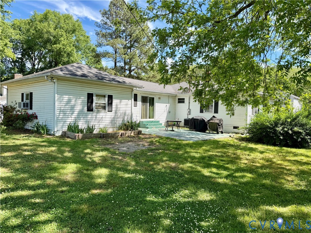 1619 F Street West Point, VA 23181 - Photo 5 of 27