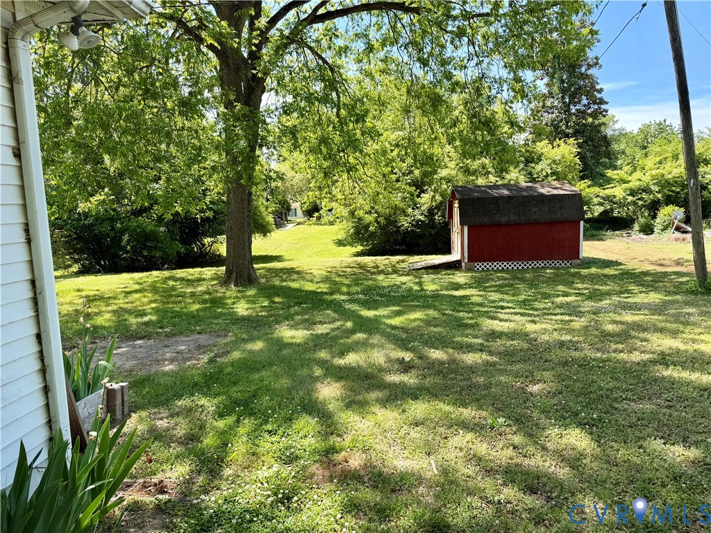 1619 F Street West Point, VA 23181 - Photo 8 of 27