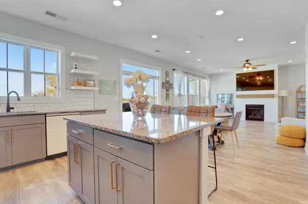 $364,700 | 3144 Ashdon Drive, Newburgh, IN 47630