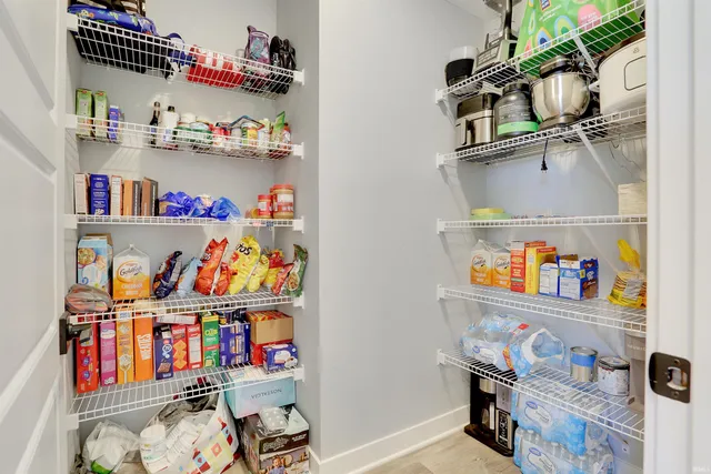 $364,700 | 3144 Ashdon Drive, Newburgh, IN 47630