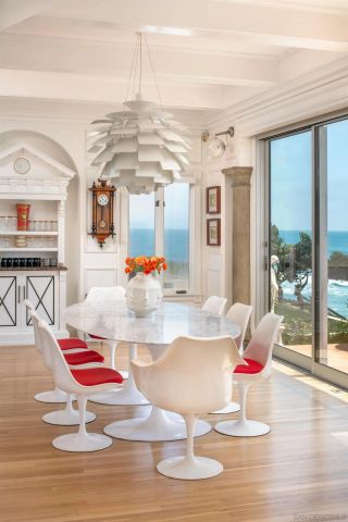 a view of a living room