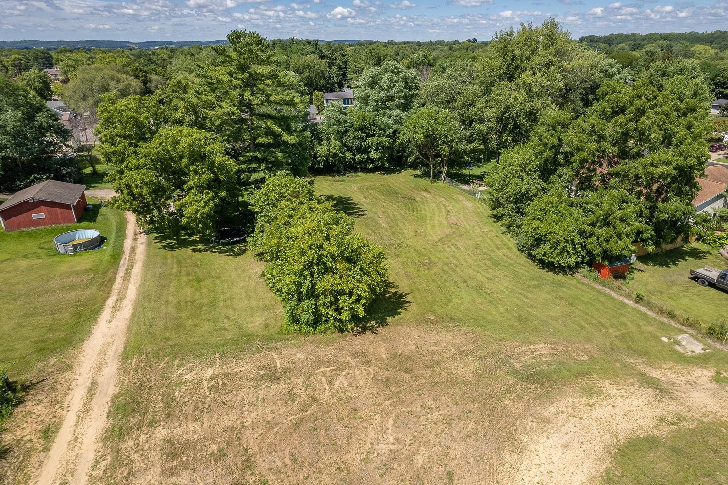 101 Logelin Drive Reedsburg, WI 53959 - Photo 2 of 19