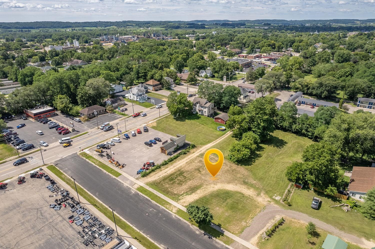 101 Logelin Drive Reedsburg, WI 53959 - Photo 6 of 19