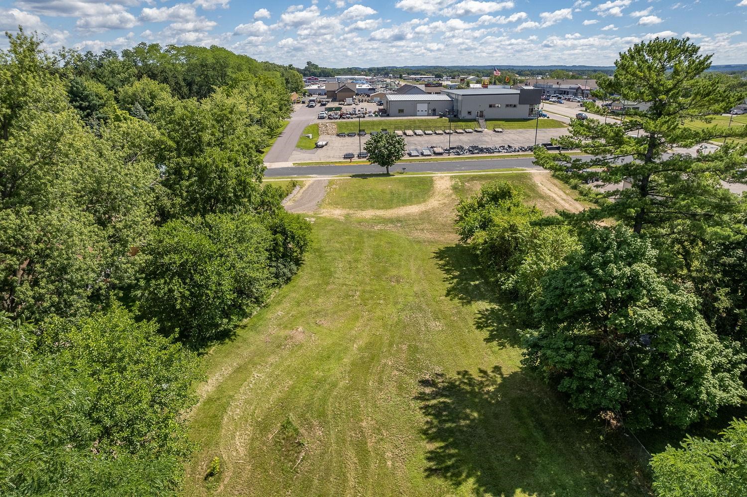 101 Logelin Drive Reedsburg, WI 53959 - Photo 10 of 19