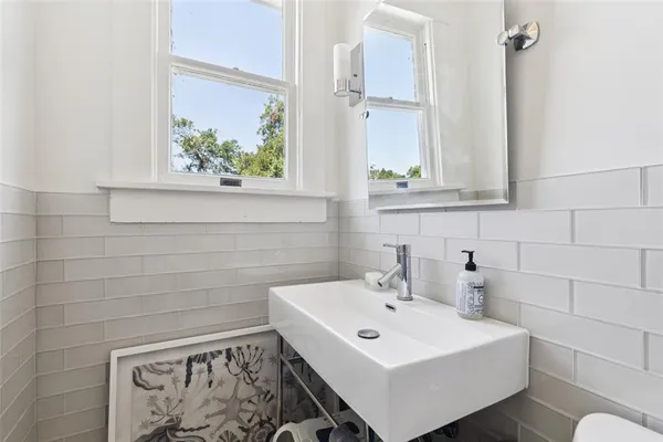 $799,000 | 306 North Windomere Avenue, Dallas, TX 75208