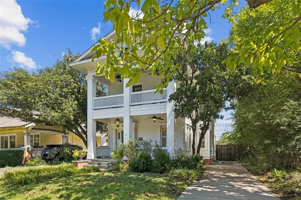 $799,000 | 306 North Windomere Avenue, Dallas, TX 75208