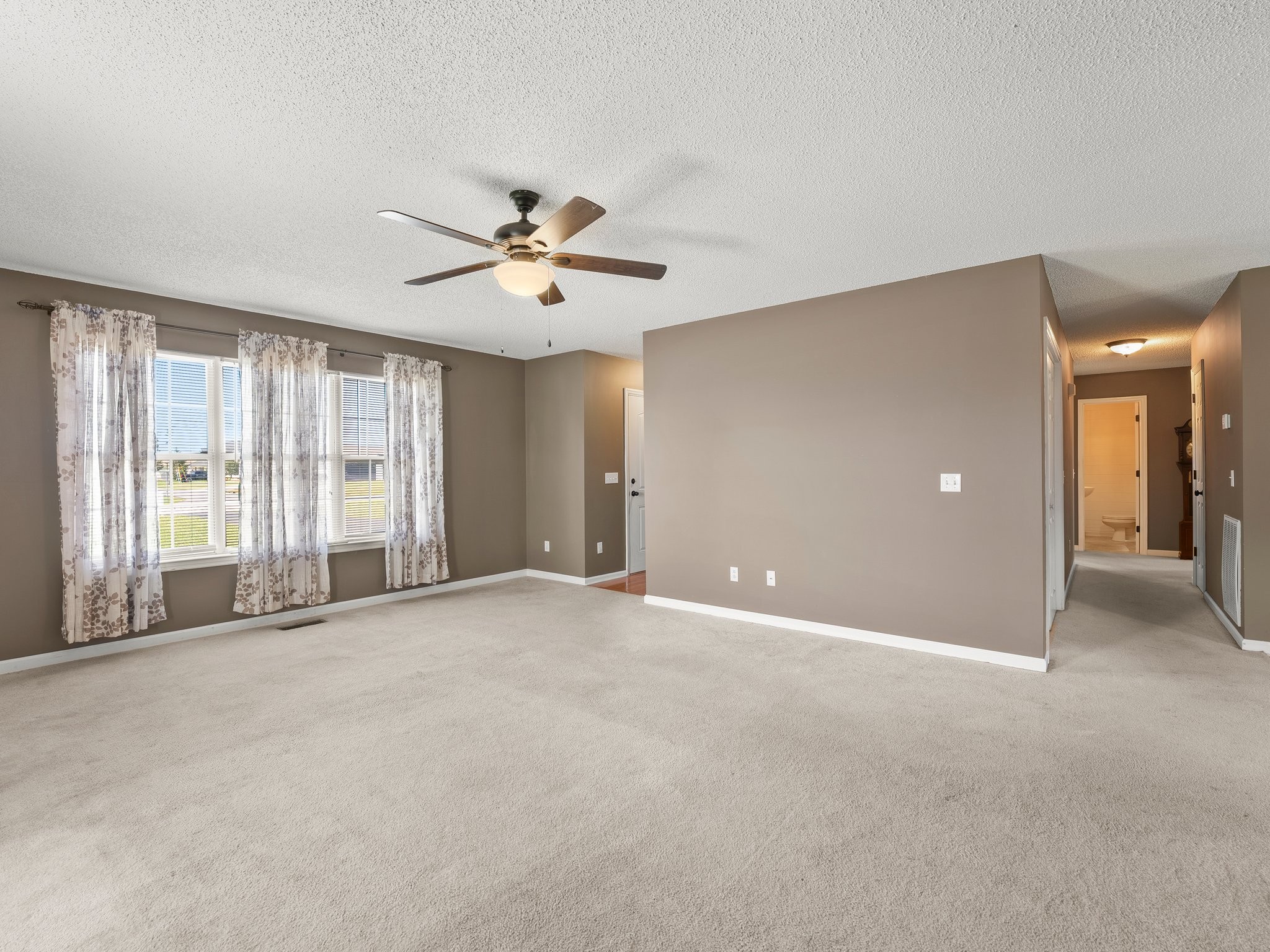 1053 Rowe Gap Road Winchester, TN 37398 - Photo 8 of 42 Gallery Image 8