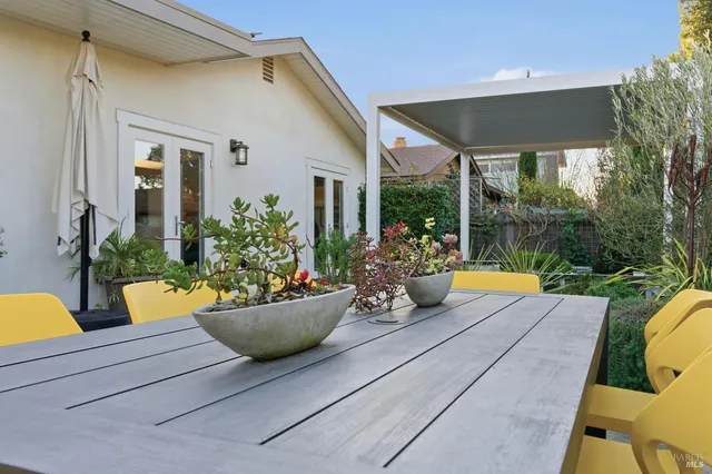 a picture of floor plan