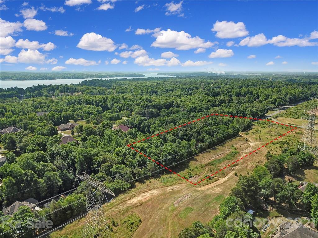 5975 Morning Star Road, Unit 33 Lake Wylie, SC 29710 - Photo 8 of 11 Gallery Image 8