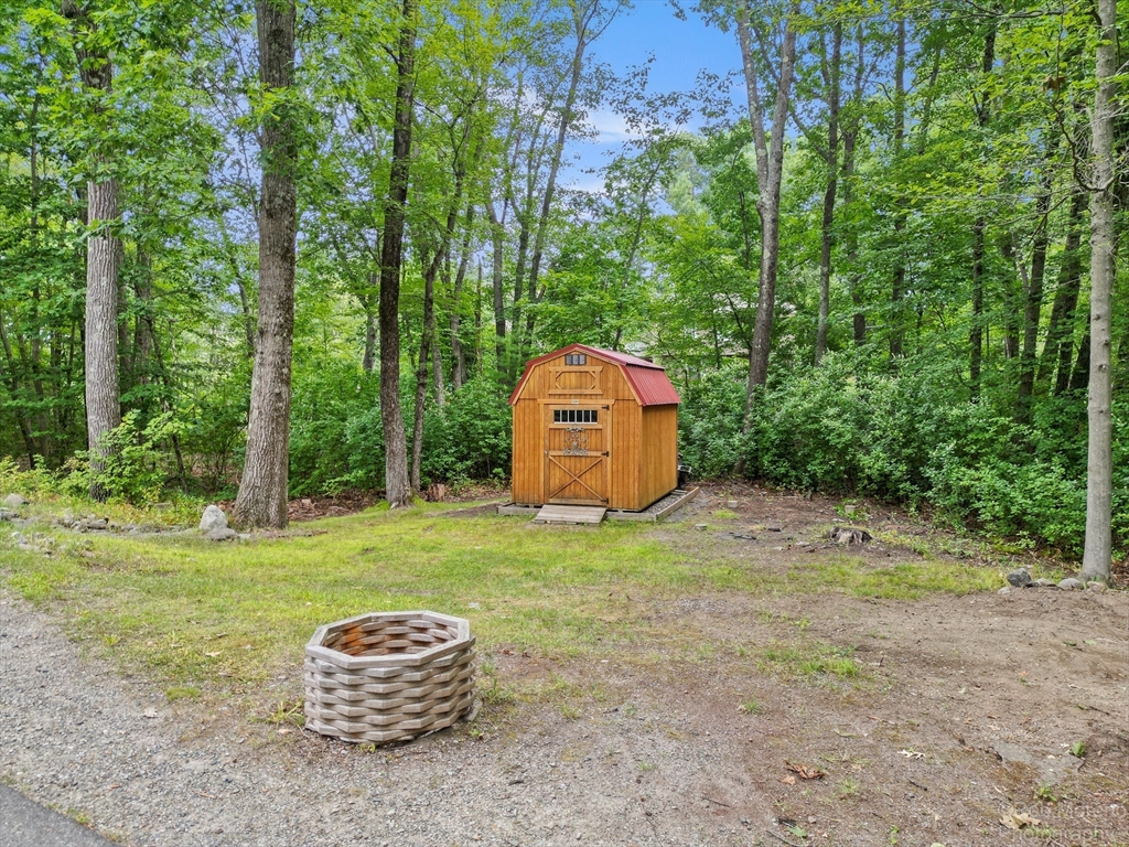 217 7 Star Road Groveland, MA 01834 - Photo 4 of 42 Gallery Image 4