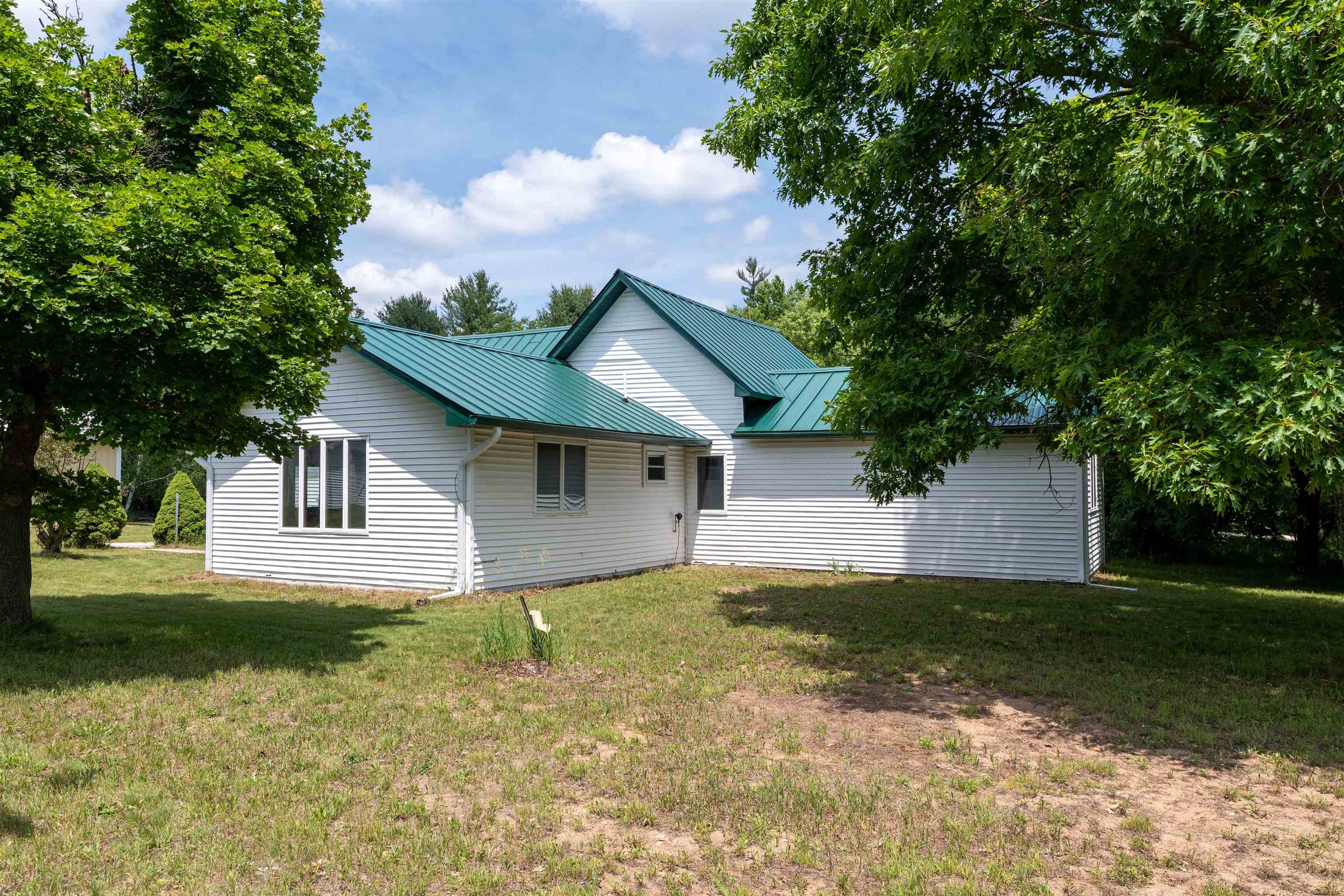 5201 West 14 Road Mesick, MI 49668 - Photo 23 of 35