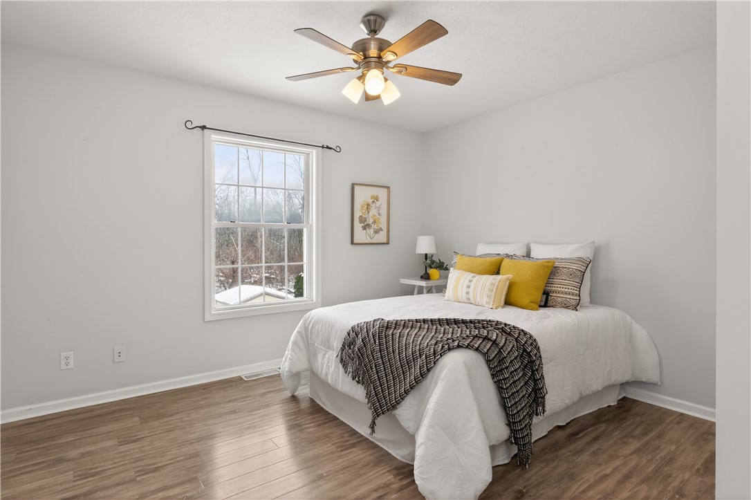 133 Blue Aspen Way Greece, NY 14612 - Photo 27 of 35 Bedroom 2 of 4