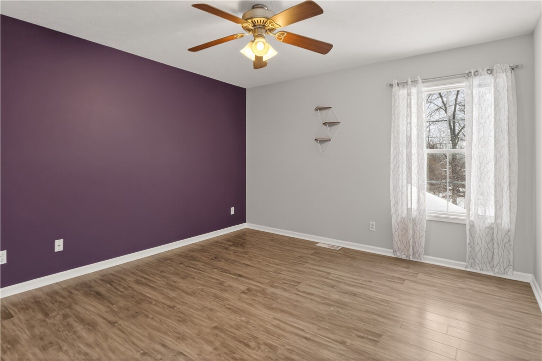 133 Blue Aspen Way Greece, NY 14612 - Photo 29 of 35 Bedroom 3 of 4